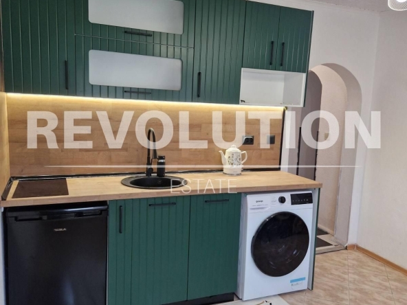 Дава се под наем Едностаен апартамент в Варна, м-т Траката - 45 кв.м за 360 € - Снимка #1