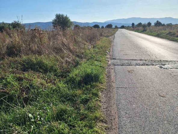 Парцел в с. Лесново, Област София-област - 3992 кв.м за 37 €/кв.м - Снимка #1