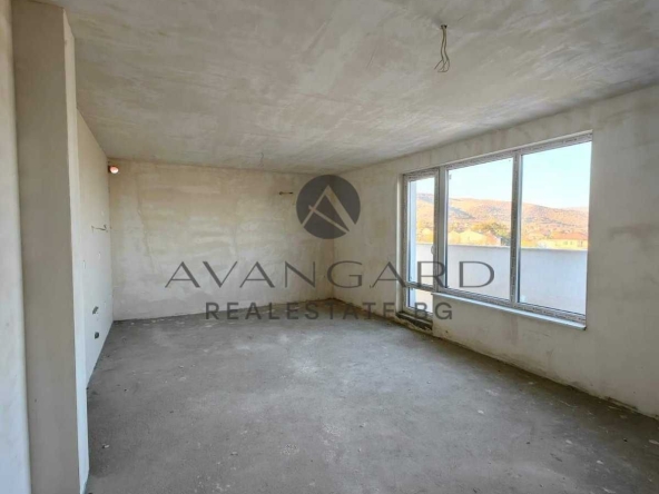 Тристаен апартамент в с. Марково, Област Пловдив - 101 кв.м за 1203 €/кв.м - Снимка #1