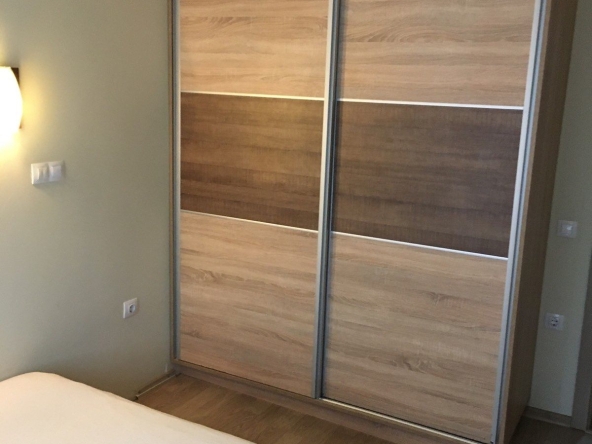 Дава се под наем Двустаен апартамент в Благоевград, Еленово 1 - 68 кв.м за 229.5 € - Снимка #1