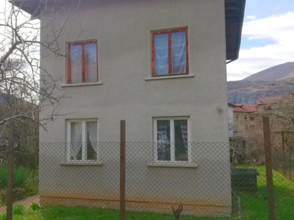 Къща в Земен - 120 кв.м за 430 €/кв.м - Снимка #1