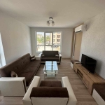 Дава се под наем Тристаен апартамент в Пловдив, Остромила - 80 кв.м за 550 € - Снимка #1