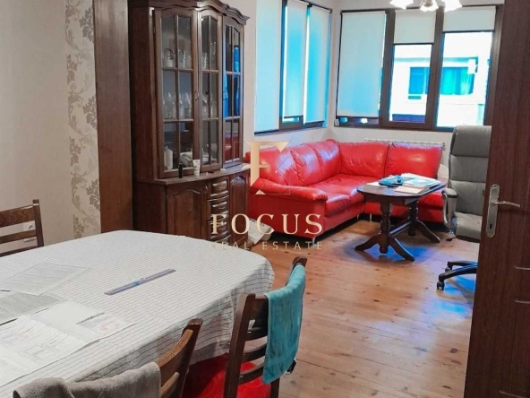 Етаж от къща в Пловдив, Мараша - 150 кв.м за 2040 €/кв.м - Снимка #1