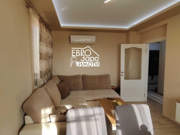 Тристаен апартамент в Стара Загора, Железник - изток - 89 кв.м за 1742 €/кв.м - Снимка #1