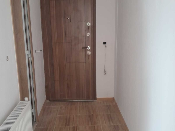 Двустаен апартамент в Търговище, Запад 2 - 59 кв.м за 1297 €/кв.м - Снимка #1