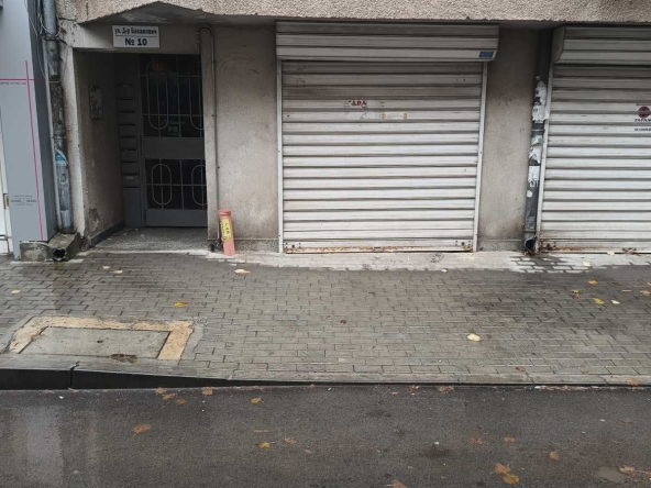 Дава се под наем Склад в Варна, Чайка - 15 кв.м за 81.6 € - Снимка #1