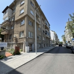 Тристаен апартамент в Бургас, Възраждане - 77 кв.м за 1949 €/кв.м - Снимка #1