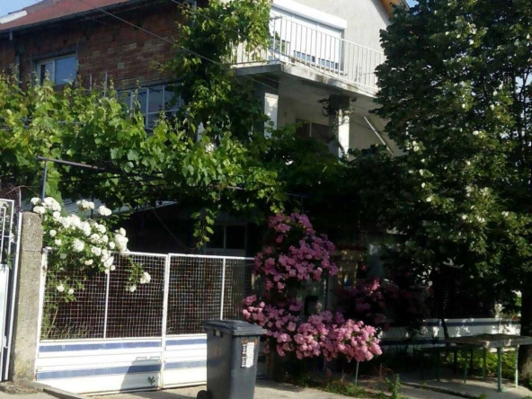 Къща в Раднево - 240 кв.м за 255 €/кв.м - Снимка #1