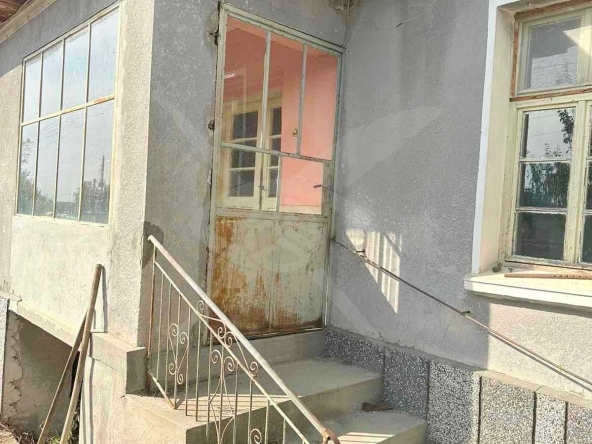 Къща в с. Иван Вазово, Област Пловдив - 70 кв.м за 308 €/кв.м - Снимка #1