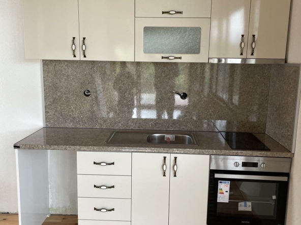 Къща в с. Пчеларово, Област Кърджали - 80 кв.м за 957 €/кв.м - Снимка #1