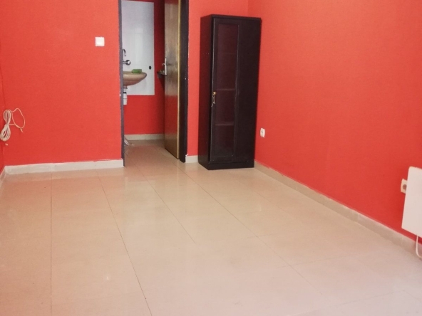 Дава се под наем Магазин в София, Подуяне - 16 кв.м за 234.6 € - Снимка #1