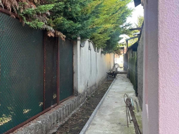 Къща в Добрич, Център - 41 кв.м за 1717 €/кв.м - Снимка #1