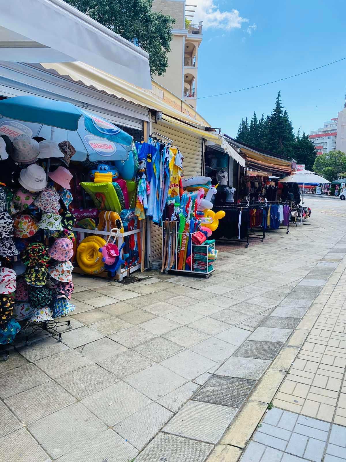 Магазин в к.к. Слънчев бряг - 25 кв.м за 2940 €/кв.м - Снимка #1