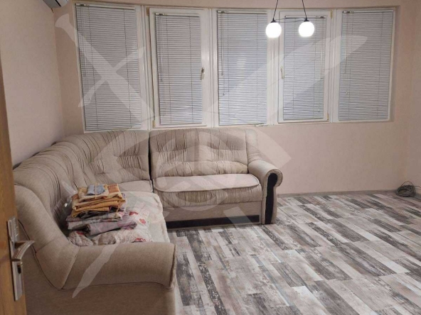 Дава се под наем Двустаен апартамент в Варна, Погреби - 55 кв.м за 400 € - Снимка #1