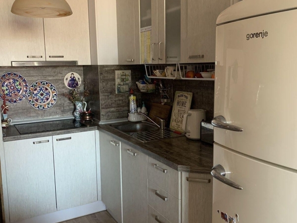 Дава се под наем Двустаен апартамент в Варна, Бриз - 55 кв.м за 800 € - Снимка #1