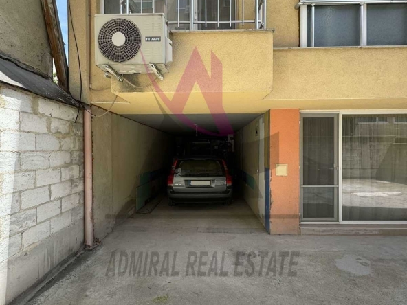 Гараж / Паркомясто в Варна, Окръжна болница - 23 кв.м за 1609 €/кв.м - Снимка #1