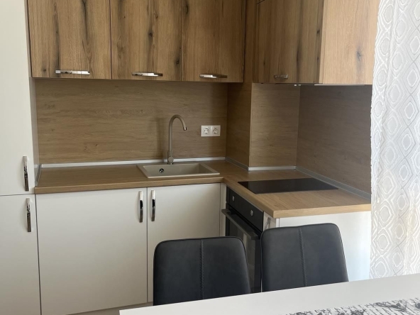 Дава се под наем Двустаен апартамент в Варна, Бриз - 45 кв.м за 550 € - Снимка #1