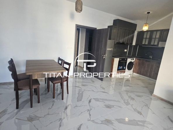 Дава се под наем Двустаен апартамент в Бургас, Славейков - 70 кв.м за 612 € - Снимка #1