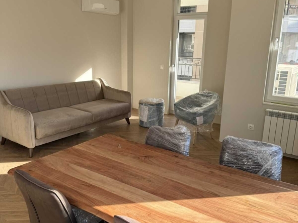 Тристаен апартамент в София, Левски Г - 82 кв.м за 1842 €/кв.м - Снимка #1