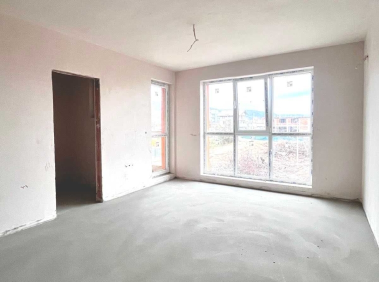 Четиристаен апартамент в Варна, Младост 1 - 144 кв.м за 1146 €/кв.м - Снимка #1