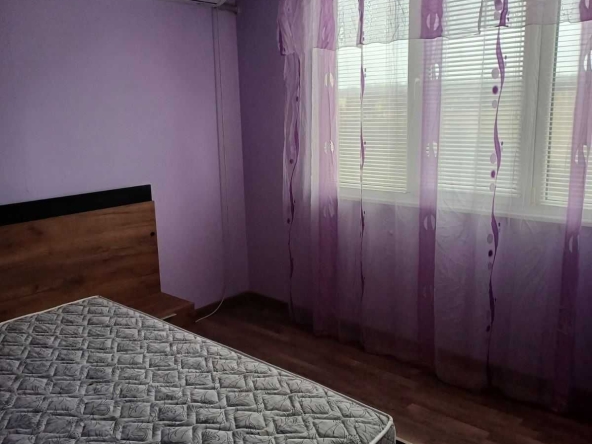 Дава се под наем Двустаен апартамент в Плевен, Сторгозия - 60 кв.м за 255 € - Снимка #1