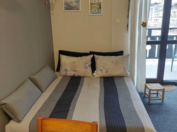 Дава се под наем Едностаен апартамент в Банско - 30 кв.м за 255 € - Снимка #1