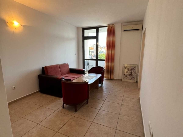 Тристаен апартамент в к.к. Слънчев бряг - 88 кв.м за 1023 €/кв.м - Снимка #1