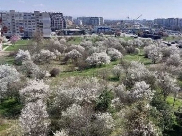 Двустаен апартамент в София, Левски В - 70 кв.м за 1715 €/кв.м - Снимка #1