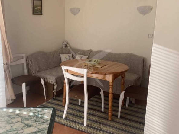 Двустаен апартамент в к.к. Слънчев бряг - 70 кв.м за 1186 €/кв.м - Снимка #1