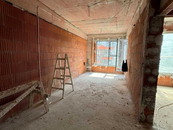 Двустаен апартамент в София, Център - 61 кв.м за 2017 €/кв.м - Снимка #1