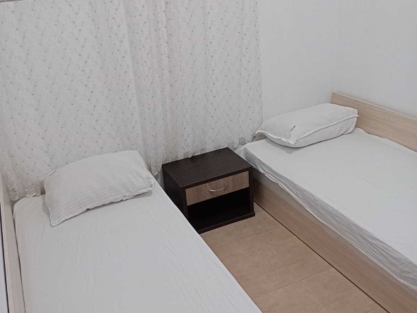 Дава се под наем Едностаен апартамент в Поморие - 35 кв.м за 306 € - Снимка #1