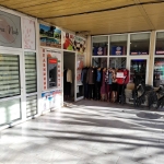 Дава се под наем Магазин в Велико Търново, Бузлуджа - 240 кв.м за 918 € - Снимка #1