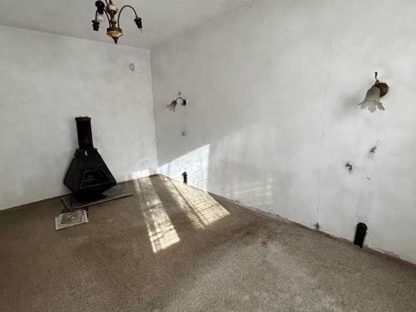 Двустаен апартамент в Велико Търново, Зона Б - 72 кв.м за 862 €/кв.м - Снимка #1