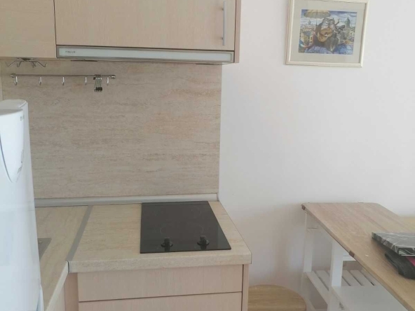 Дава се под наем Едностаен апартамент в Созопол - 30 кв.м за 200 € - Снимка #1