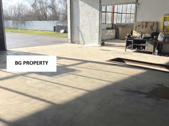 Дава се под наем Склад в София, Докторски паметник - 1516 кв.м за 1500 € - Снимка #1