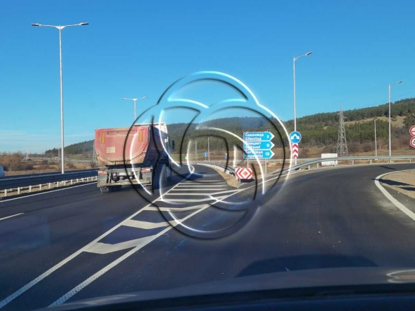 Парцел в Сливница - 3998 кв.м за 20 €/кв.м - Снимка #1