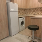 Дава се под наем Едностаен апартамент в Пловдив, Южен - 40 кв.м за 275 € - Снимка #1