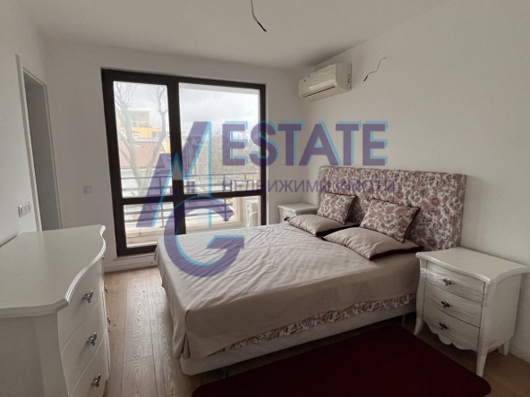 Тристаен апартамент в Царево - 126 кв.м за 1505 €/кв.м - Снимка #1