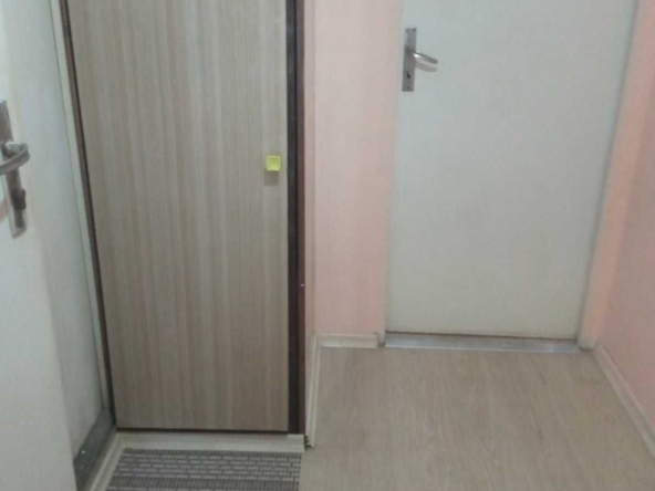 Дава се под наем Двустаен апартамент в Стара Загора, Железник - център - 43 кв.м за 178.5 € - Снимка #1