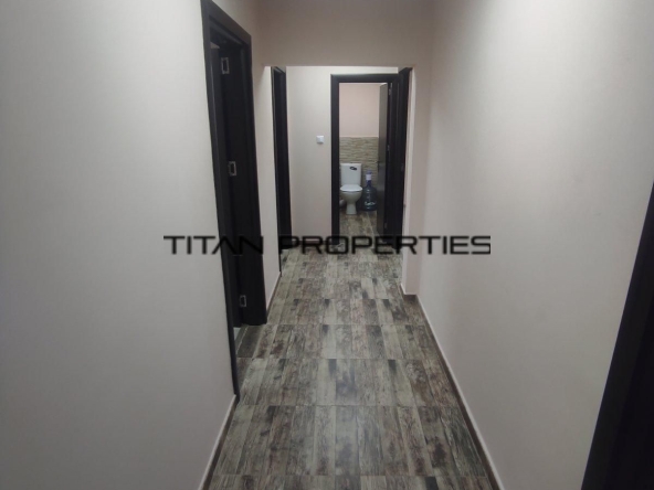 Офис в Бургас, Възраждане - 100 кв.м за 1550 €/кв.м - Снимка #1