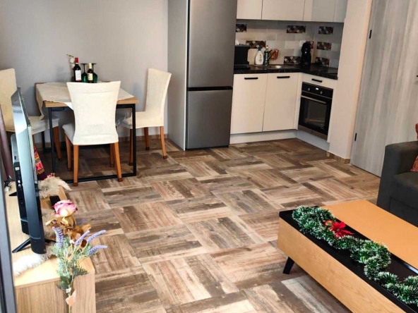 Дава се под наем Двустаен апартамент в София, Кръстова вада - 70 кв.м за 800 € - Снимка #1