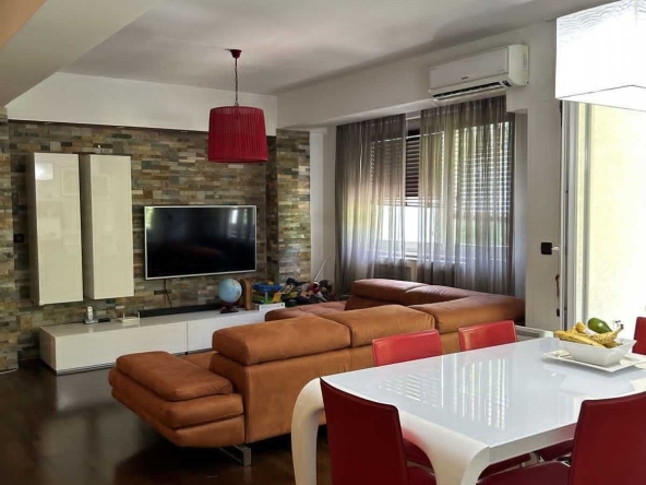 Дава се под наем Двустаен апартамент в София, Младост 4 - 68 кв.м за 510 € - Снимка #1