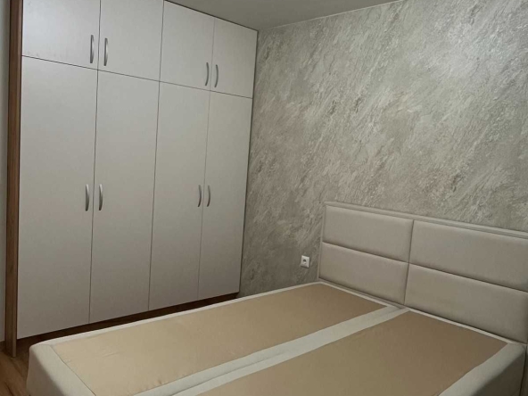 Дава се под наем Двустаен апартамент в София, Надежда 3 - 58 кв.м за 550 € - Снимка #1