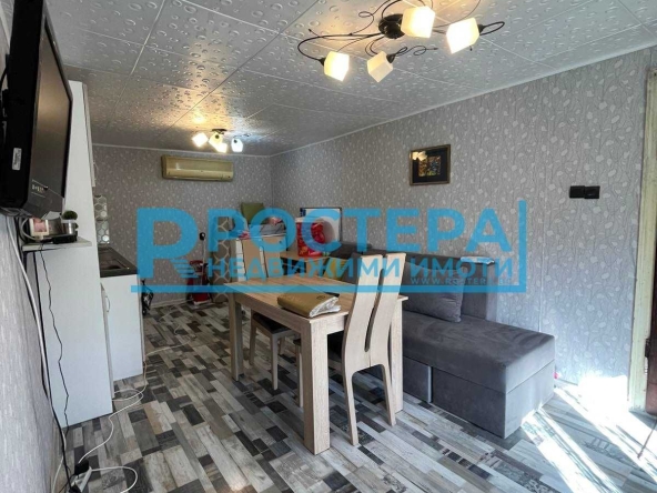 Къща в с. Пресиян, Област Търговище - 160 кв.м за 166 €/кв.м - Снимка #1