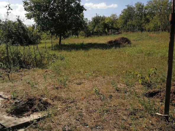 Парцел в Разград, Промишлена зона - Запад - 1527 кв.м за 11 €/кв.м - Снимка #1