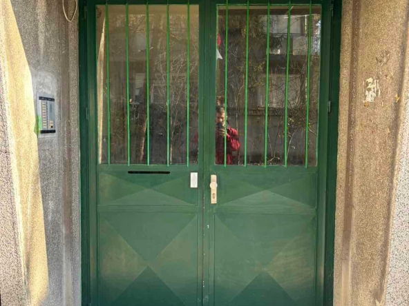 Двустаен апартамент в София, 7-ми 11-ти километър - 42 кв.м за 3215 €/кв.м - Снимка #1