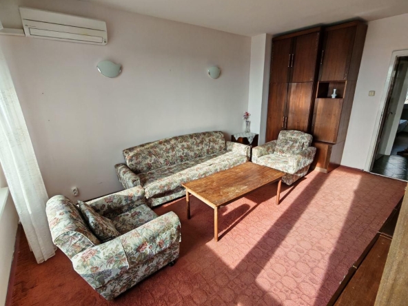 Двустаен апартамент в Бургас, Славейков - 63 кв.м за 1697 €/кв.м - Снимка #1