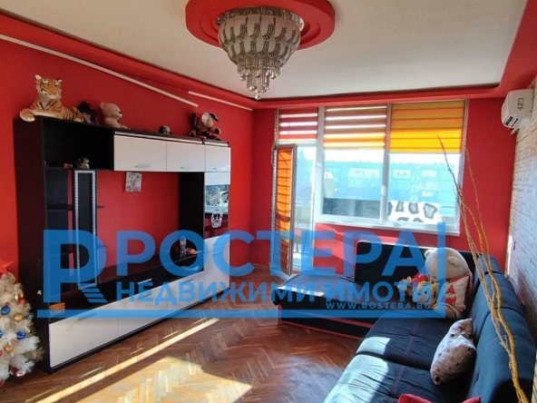 Двустаен апартамент в Търговище, Център - 67 кв.м за 1028 €/кв.м - Снимка #1