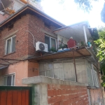 Тристаен апартамент в Пловдив, Гагарин - 80 кв.м за 1938 €/кв.м - Снимка #1