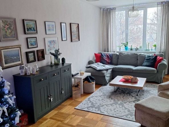 Тристаен апартамент в София, Иван Вазов - 116 кв.м за 4130 €/кв.м - Снимка #1